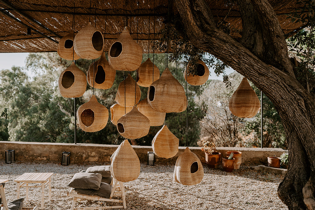 AdobeStock_536355301-03